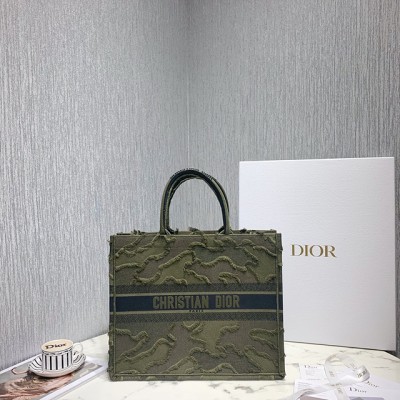 디올 BOOK TOTE 북토트백 라지