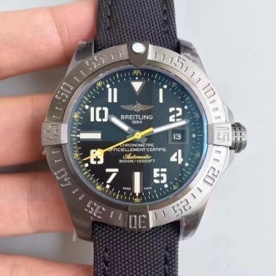 브라이틀링(Breitling)어벤저2 씨울프 PVD 블랙