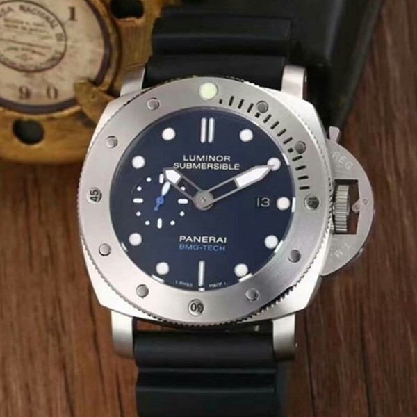 파네라이(PANERAI)루미노르 서브머시블 티타늄 오토매틱